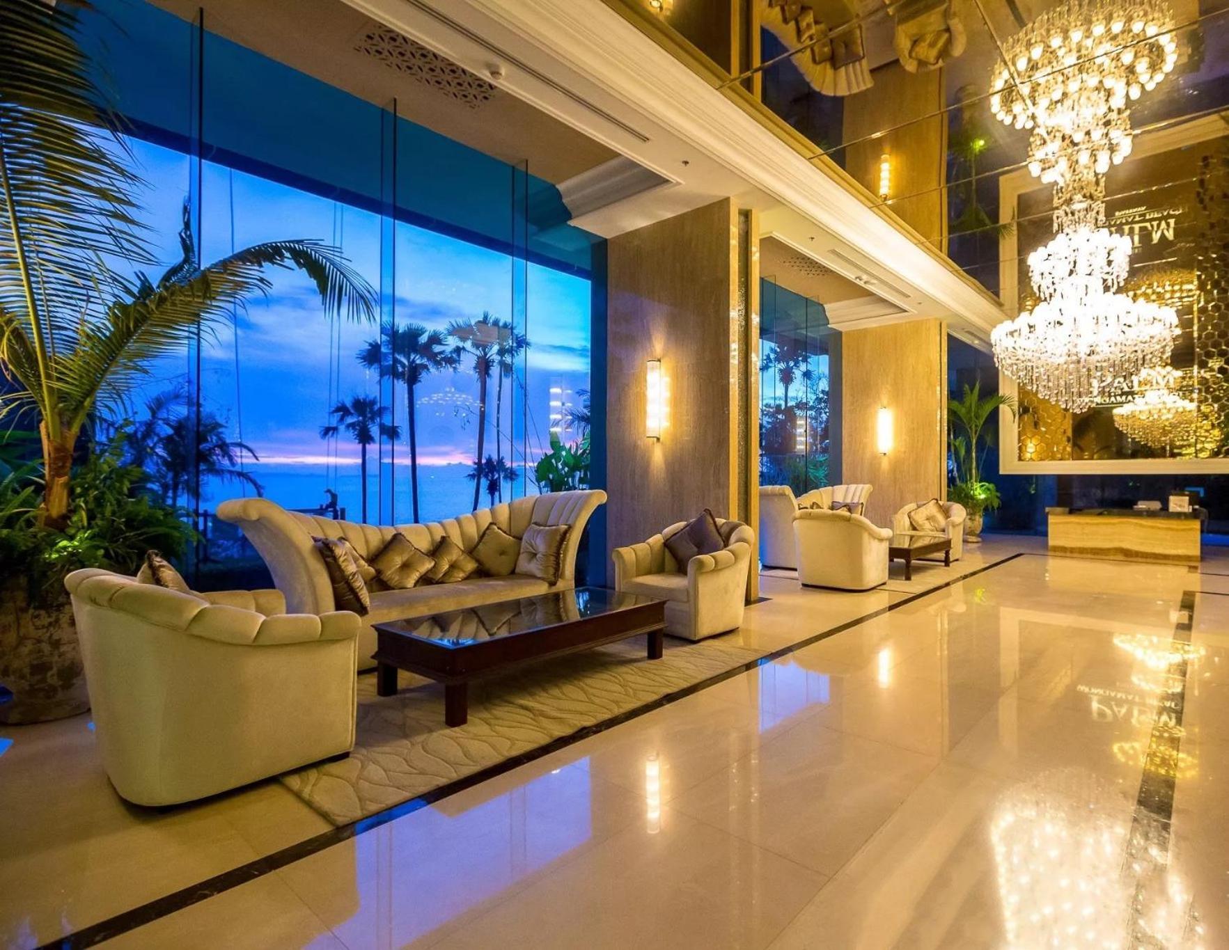Luxurious Beachfront باتايا المظهر الخارجي الصورة