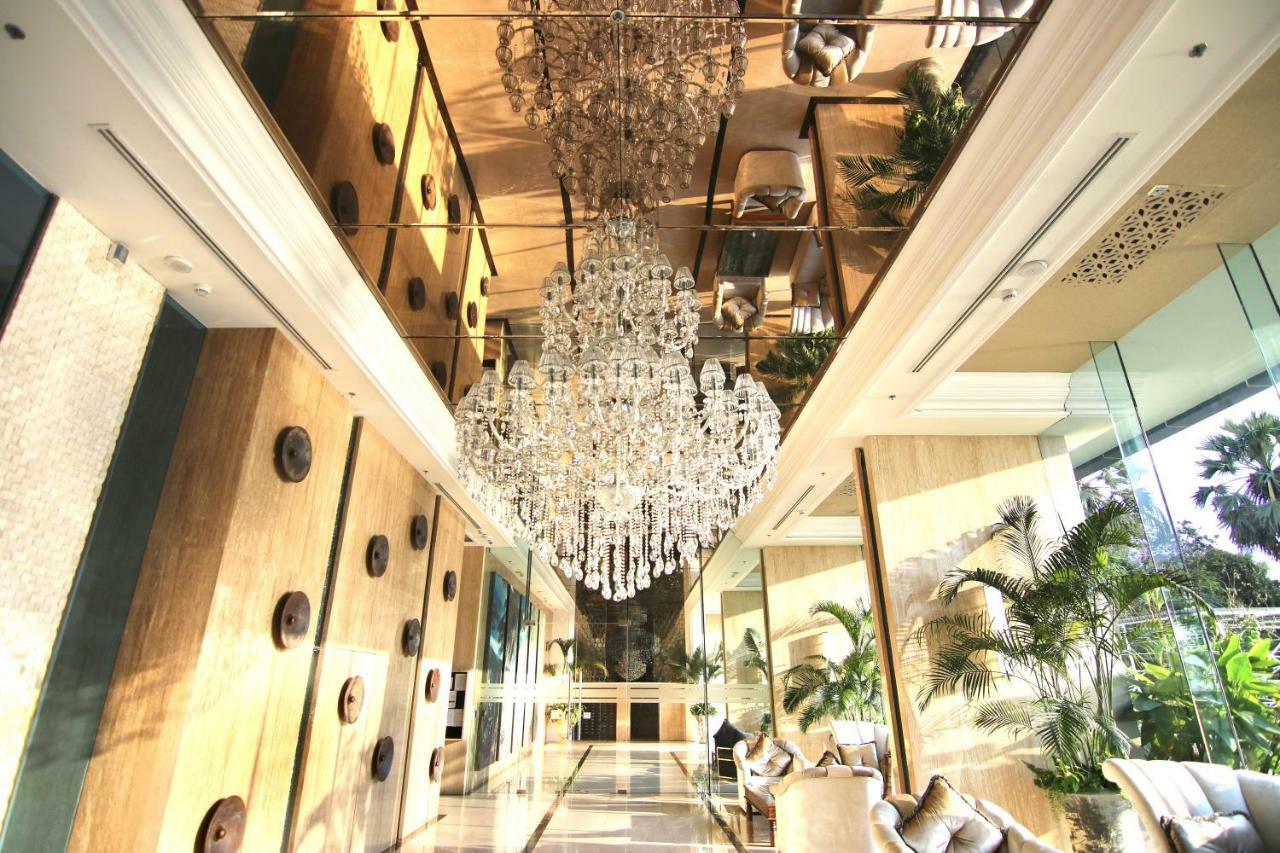 Luxurious Beachfront باتايا المظهر الخارجي الصورة
