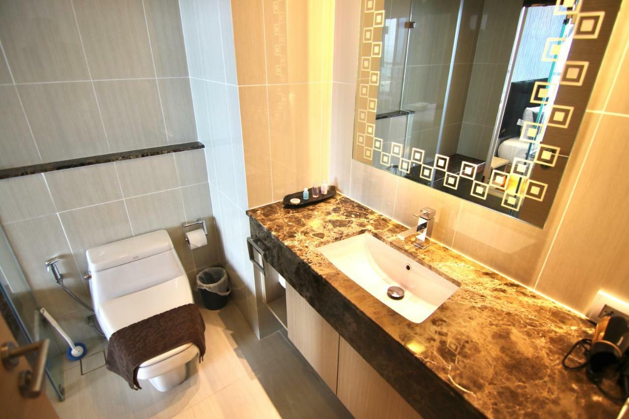 Luxurious Beachfront باتايا المظهر الخارجي الصورة