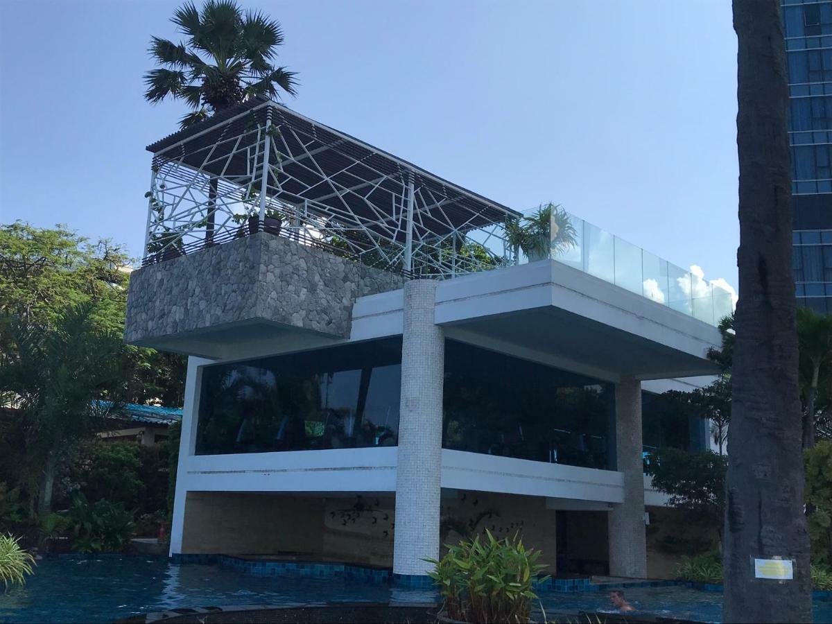 Luxurious Beachfront باتايا المظهر الخارجي الصورة
