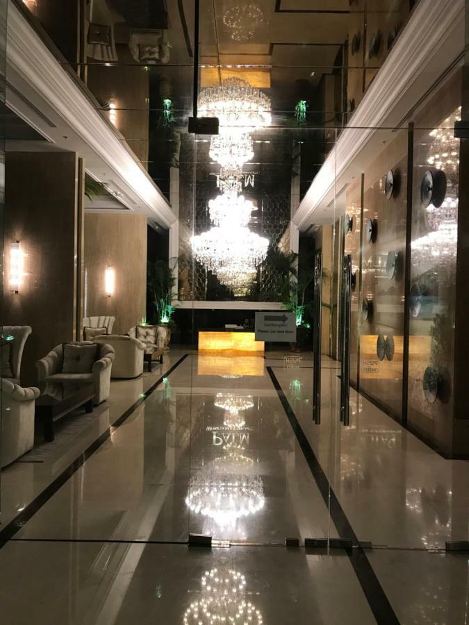 Luxurious Beachfront باتايا المظهر الخارجي الصورة